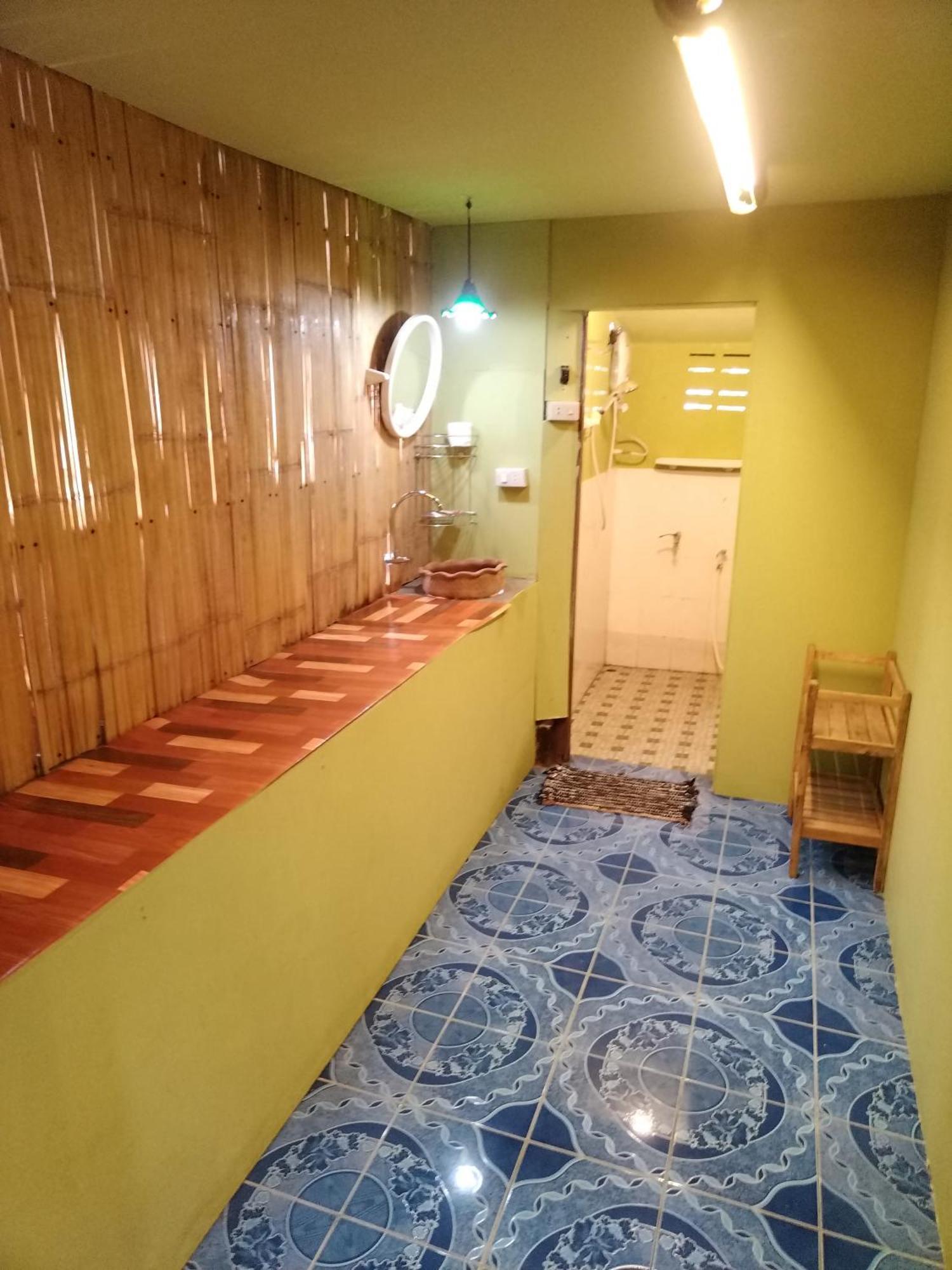 Chilling Hill Guesthouse Pai Bagian luar foto